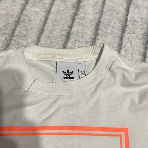 Long sleeve Adidas shirt - Picture 3 of 3